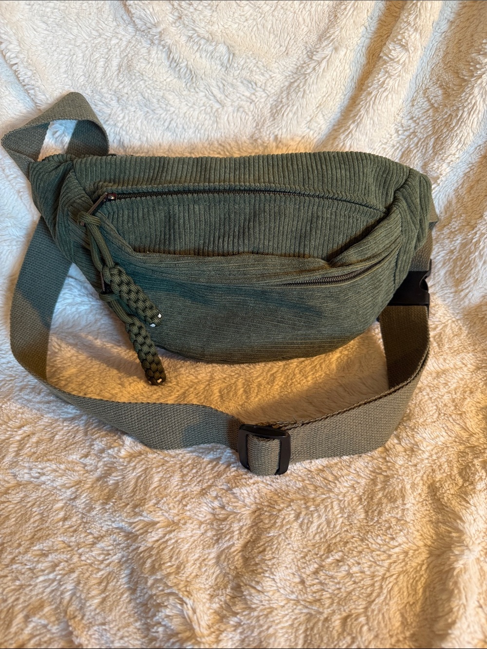 Men's Olive Green Crossbody Sling Bag